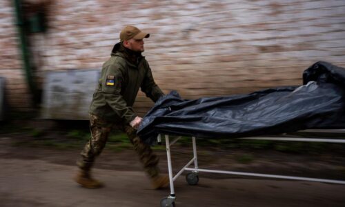 Ukraine-News +++ Seit Russlands Abzug knapp 1200 Leichen rund um Kiew gefunden +++