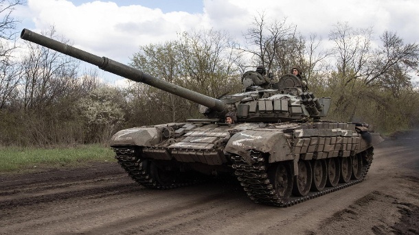 Russische Truppen: Die Ost-Offensive wird Kiew zufolge verstärkt. (Quelle: imago images/Itar-Tass)
